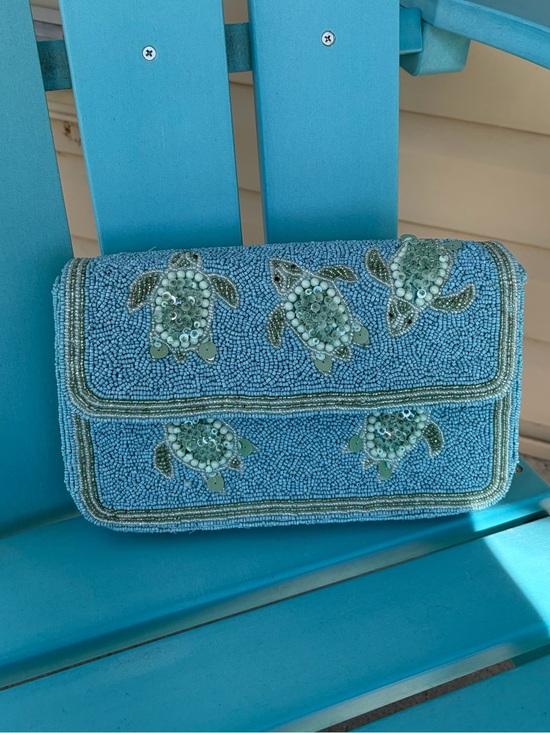 T.J.Maxx Handbags - Viral TJ Maxx beaded turtle sea turtle bling shoulder bag purse blue green